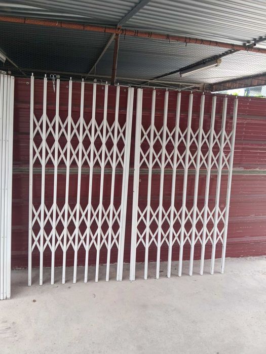Grades lagarto com 1,80 alt x 2,50mt  abre e fecha