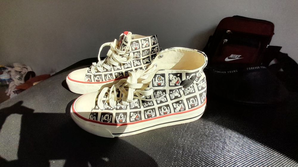 Tenis/sapatilhas