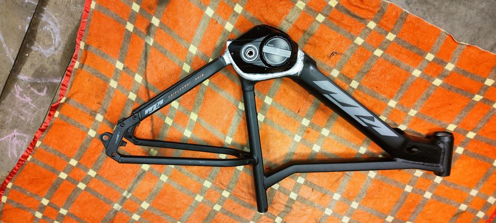 Rama KTM+silnik bafang m600 120nm 500W