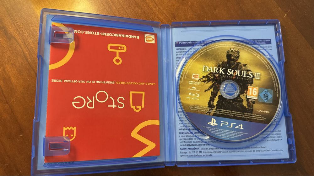 Dark Souls 3 The Fire Fades Edition PS4/PS5 (DLCS NO DISCO)