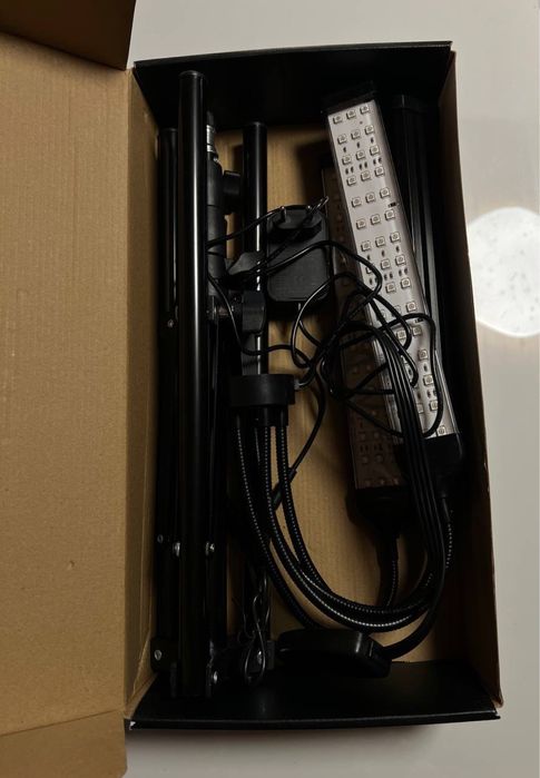 Лампа для червоної світлотерапії