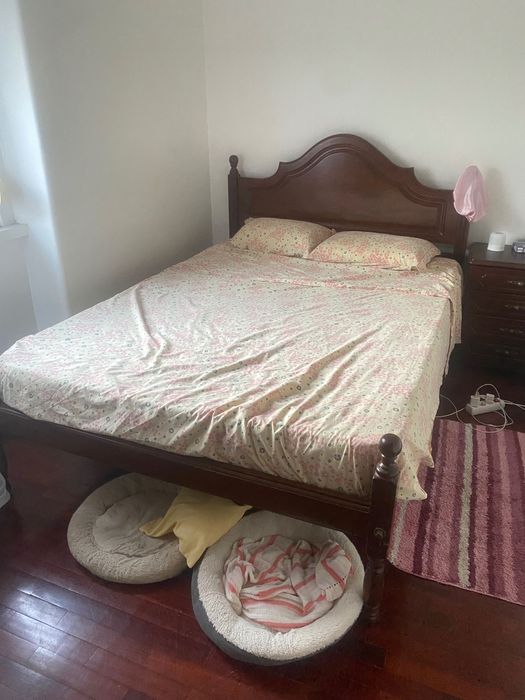 Cama De Casal Com Cabeceira