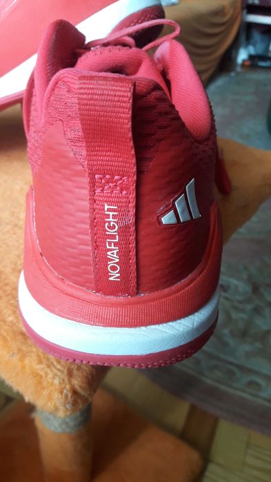 Кросівки Adidas Novaflight 2.0 44р