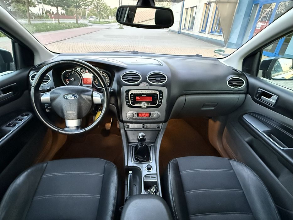 Ford focus 2.0 benyna 145KM