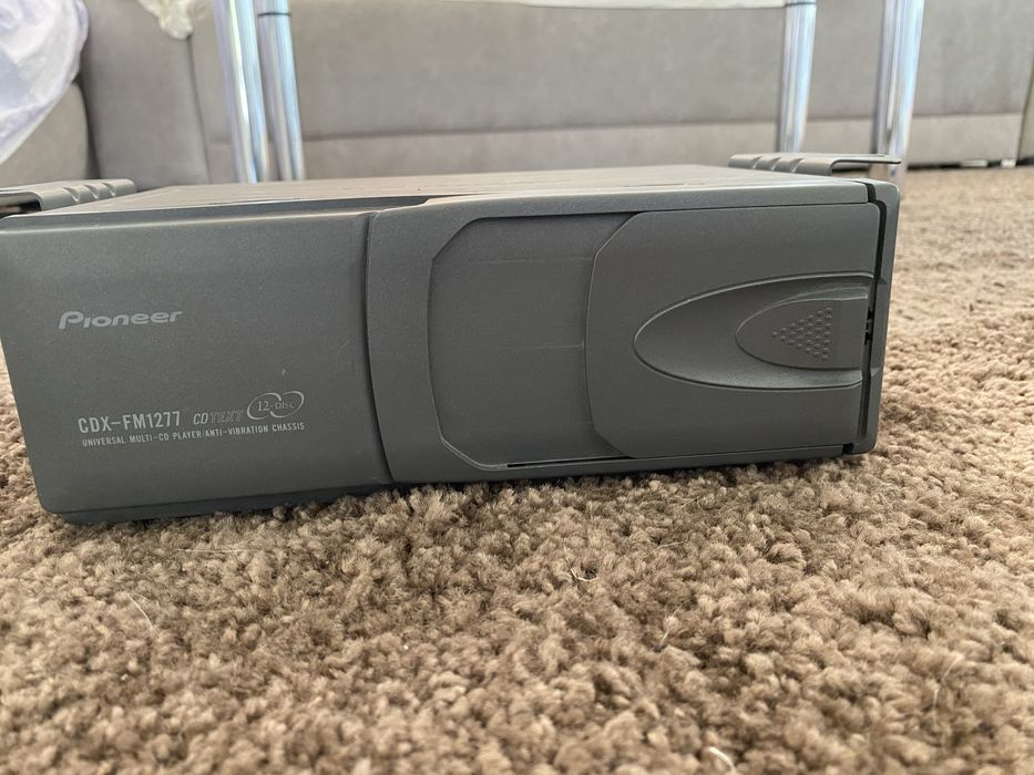 Раритетний CD-чейнджер Pioneer CDX-FM1277 (12 дисків)