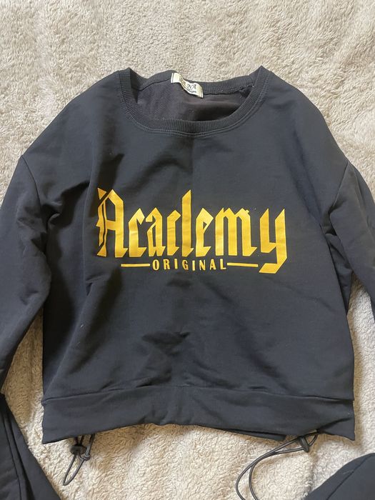 Чорний світшот «Academy Original»