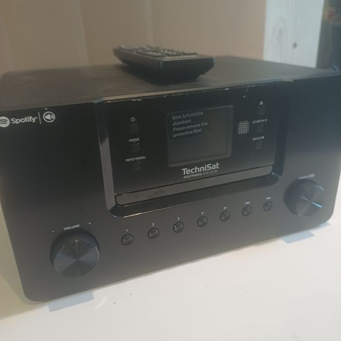 Радіоприймач TechniSat DigitRadio 570 CD IR Black