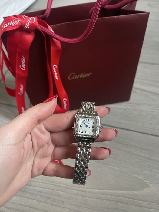 Часы Cartier small diamonds