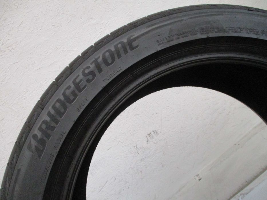 1x 255/45R20 Bridgestone Turanza Eco eliten 5,4mm 23r.
