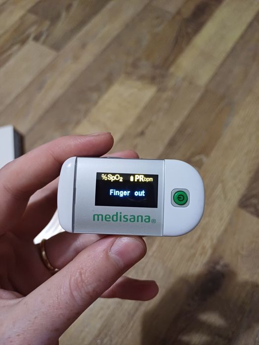 Pulsoksymetr Medisana PM 100
