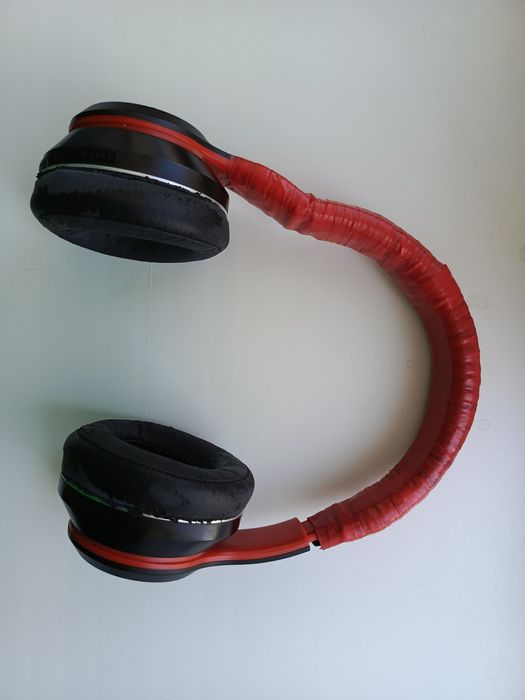 Беспроводные Bluetooth наушники Lenovo HD200