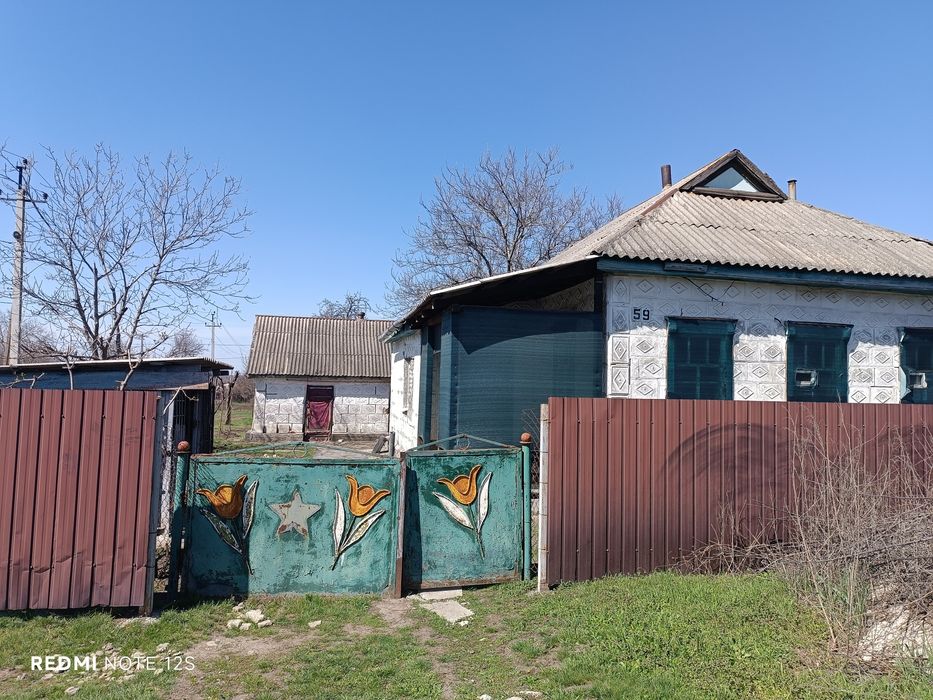 Продається будинок , Дніпропетровська область, Кам'янський район смт. Вишневе.