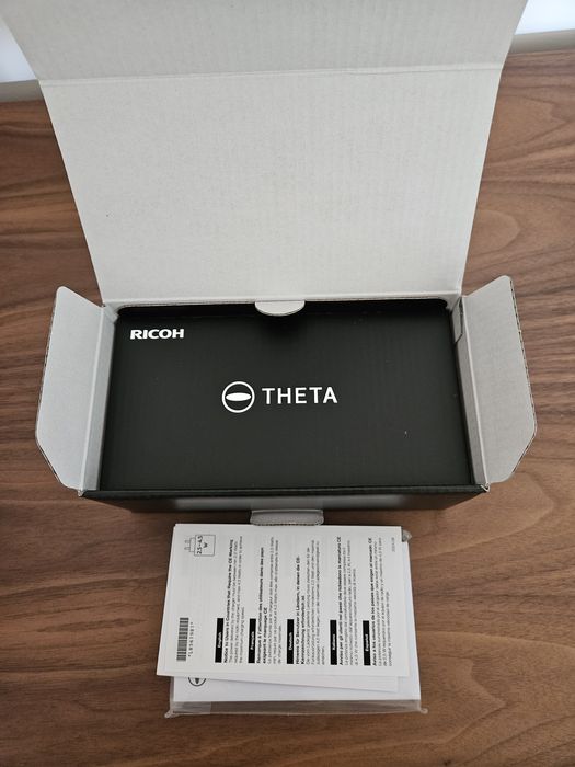 Camera 360 Ricoh Theta Z1 - 51Gb - 23MP - Nova c/garantia