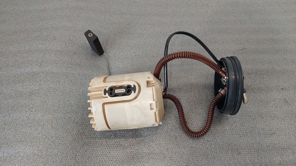 Bomba de combustível SEAT Ibiza II (6K1)