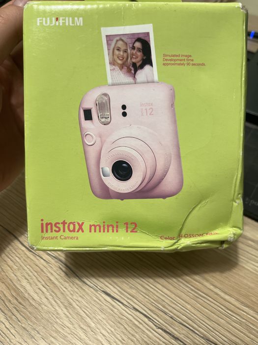Aparat Instax mini 12