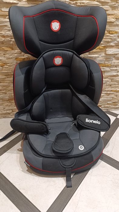 Дитяче автокрісло lionelo