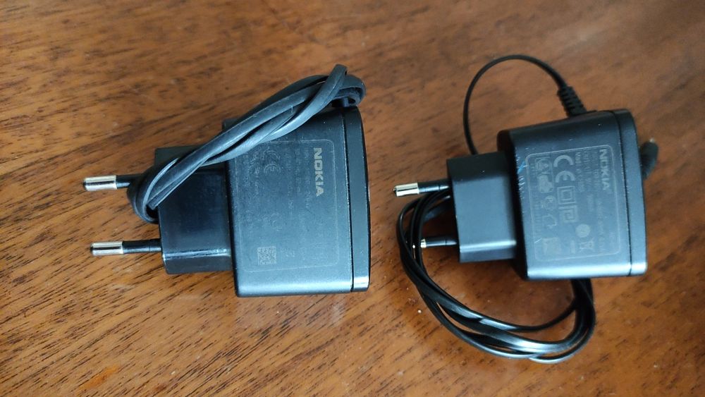 Зарядний пристрій NOKIA AC-3E