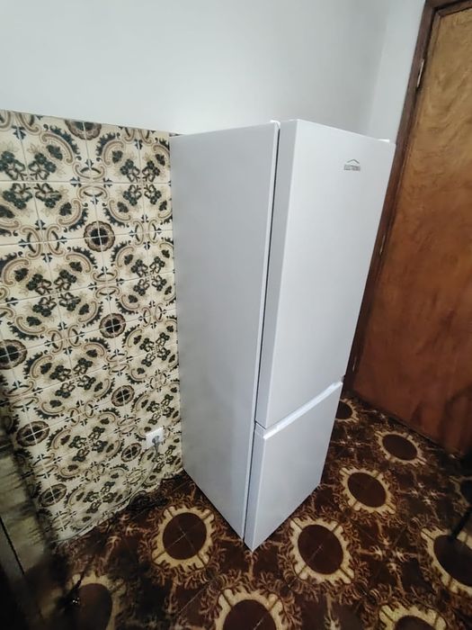 Frigorífico a venda em ótimo estado