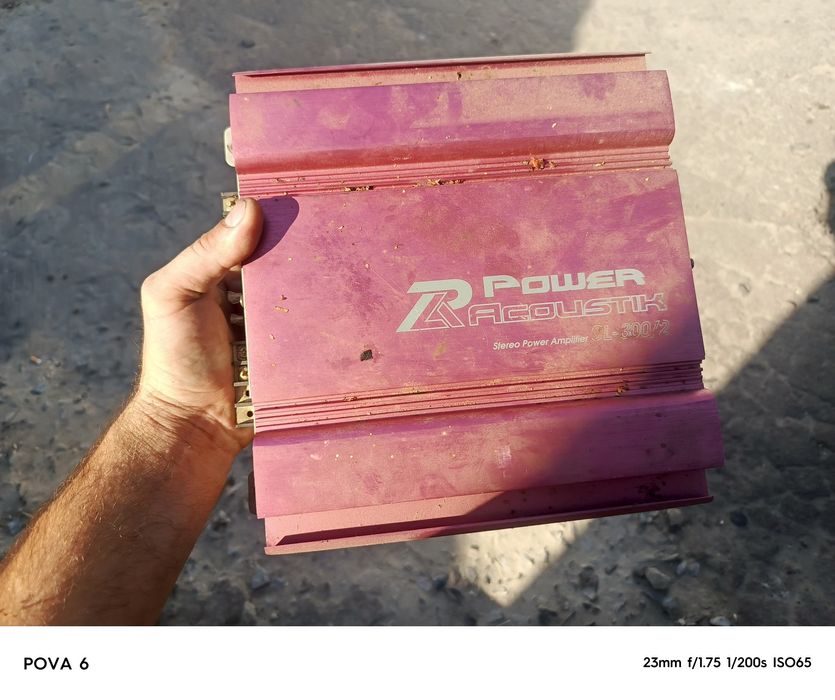 Є два осілка працюють добре