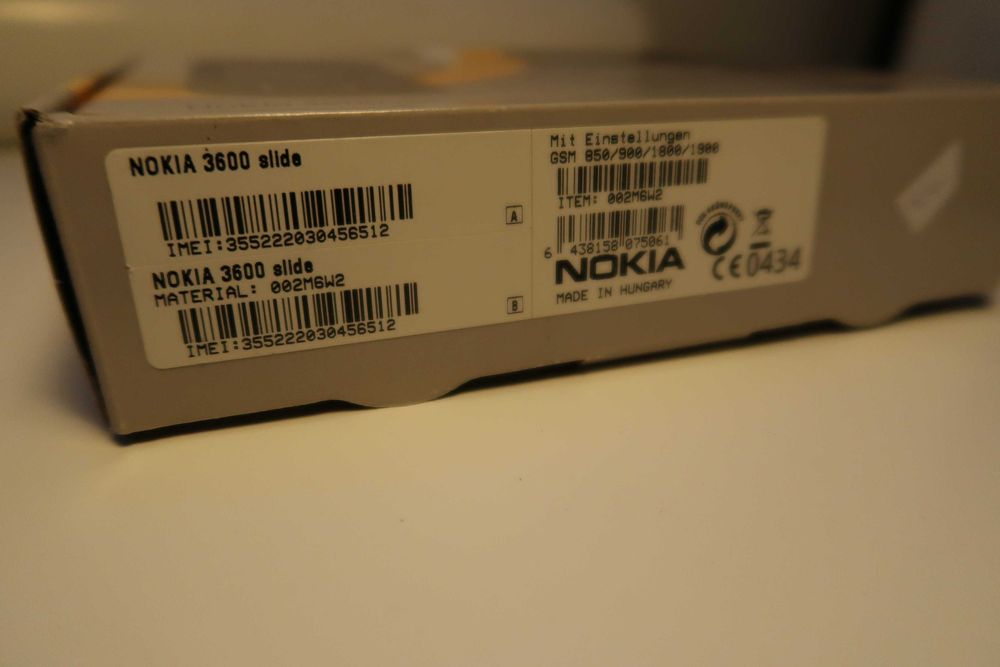 Nokia 3600 Slide / Stan BDB