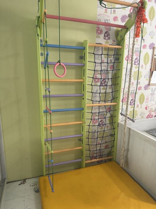 Шведська стінка дитяча + мат