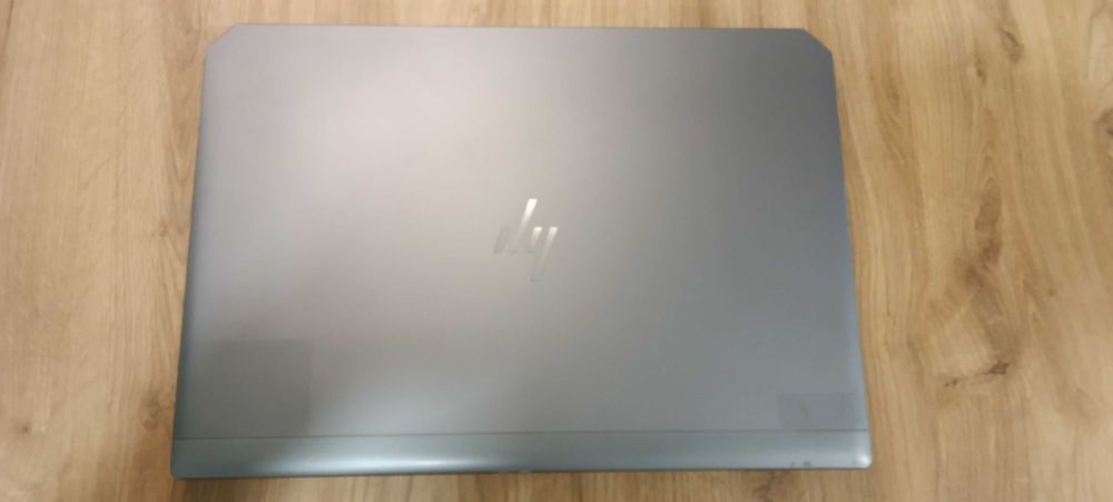 Ноутбук HP ZBook 15 G5 i7/32RAM/512 Nvne/ Nvidia Quadro P1000 4Gb