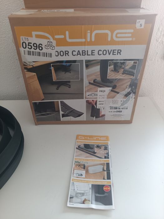 Canaleta passa cabos D-line 1.8m proteção solo