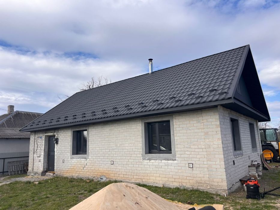 Терміновий продаж будинка з гарним розташуванням