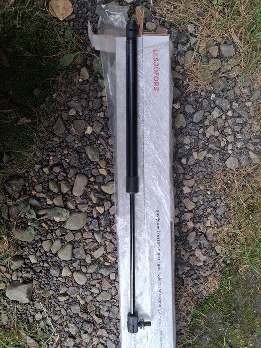 Амортизатор багажника