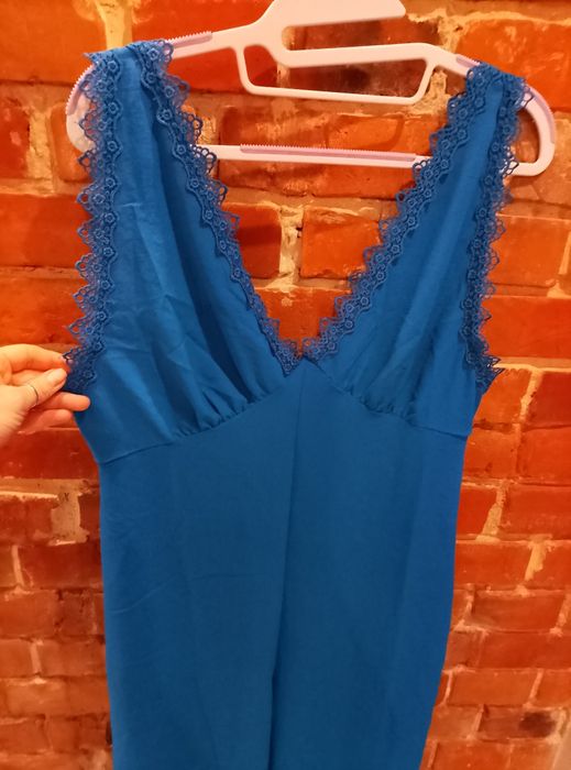 Piękny elegancki kombinezon