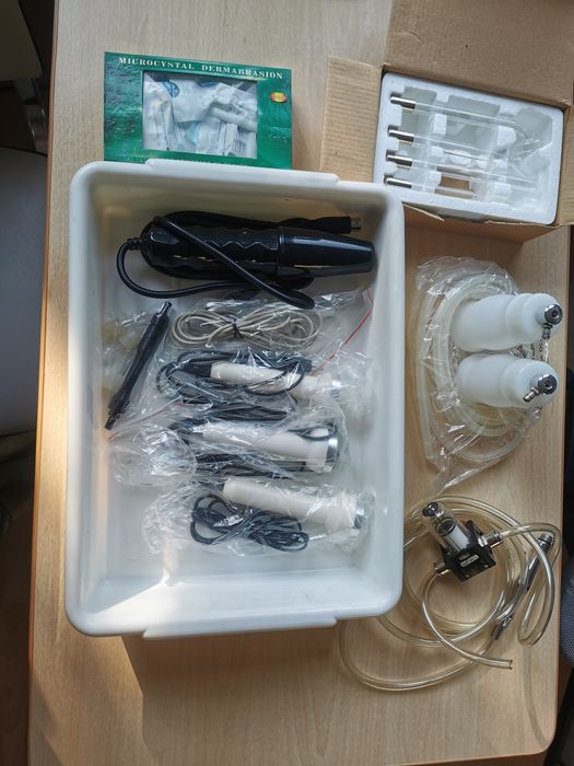 Urządzenie kosmetyczne, kombajn 6w1 Perfect Diamond Skin