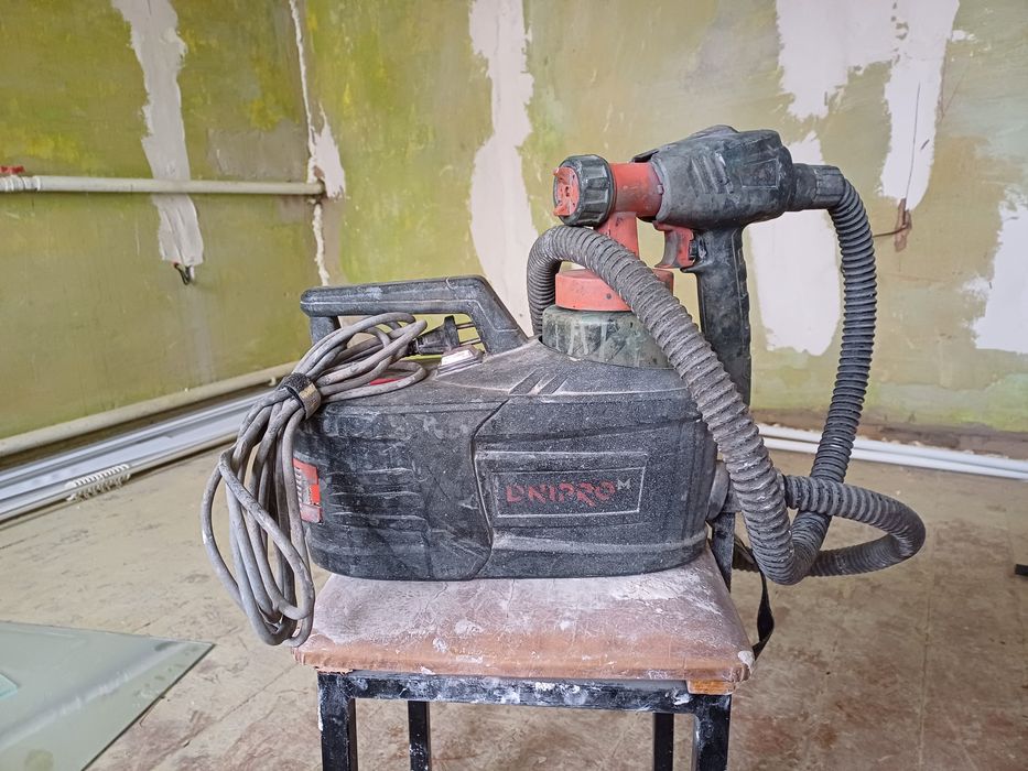 Краскопульт dnipro m