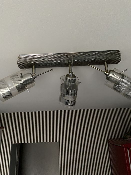 Люстра-підвісна,в гарному стані,при потребі скину заміри