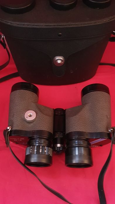Японський ширококутний бінокль Swift Saratoga 8x40 MKII