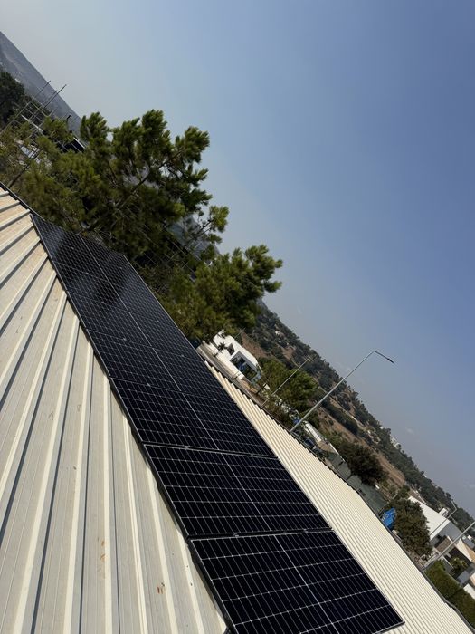 Precisa energia  Autônomo a rede publica nos temos paines solares