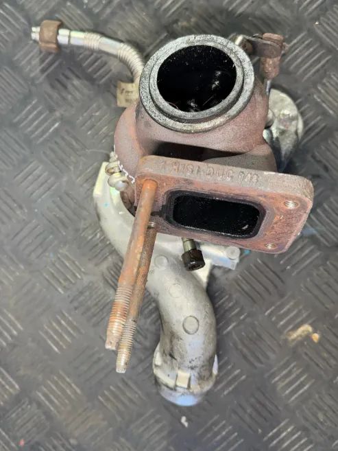 Turbo Iveco Daily 2.3 Ref: F1AGL411H/TF035HM2-09GFT-F4