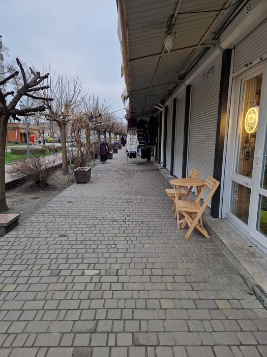 Місце на території ринку