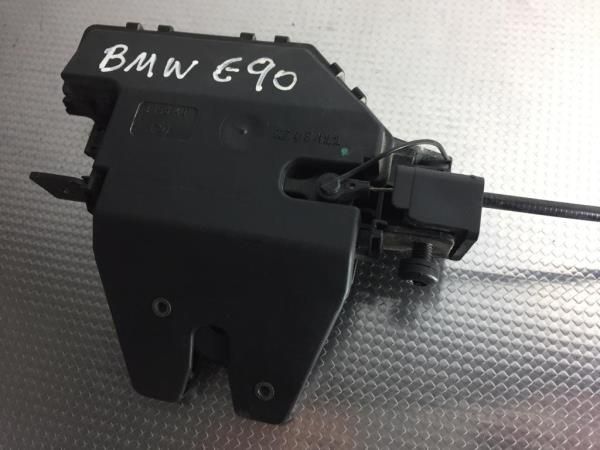 Fechadura / fecho da mala BMW 3 (E90)