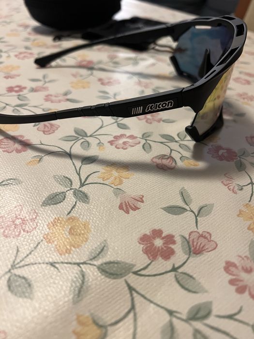 Oculos scicon  lente espelhada