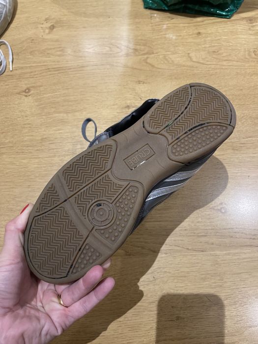 Ténis CRUBE futsal 42