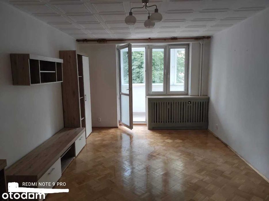 Wynajmę 2 pokoje z oddzielną kuchnią