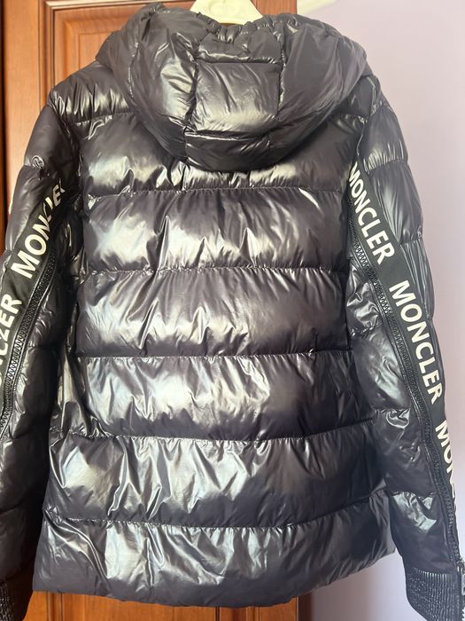 Куртка чоловіча Moncler