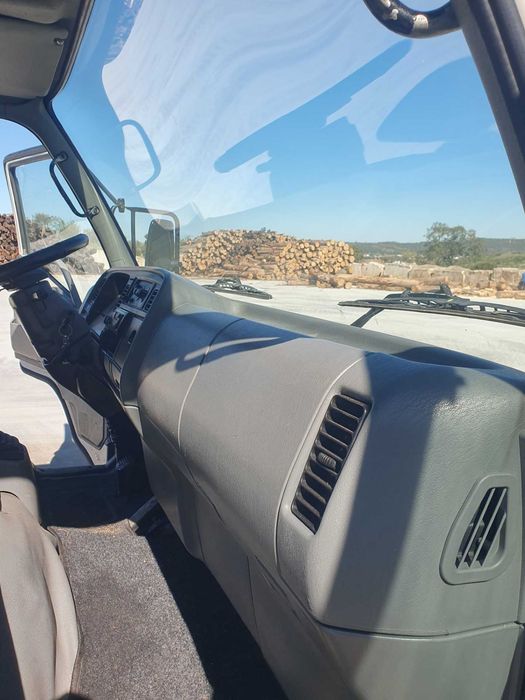 Mitsubishi Canter trivasculante