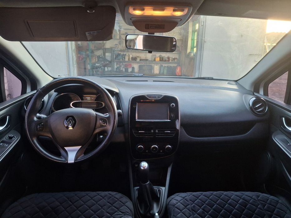 Авто Renault Clio 4