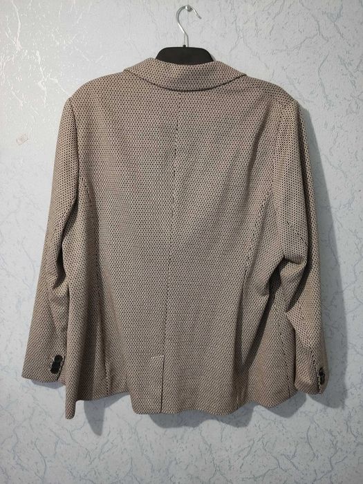 Діловий жіночий піджак S.Oliver