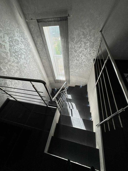 Продам будинок Новоолександрівка вул. Молодіжна Опитний Братське