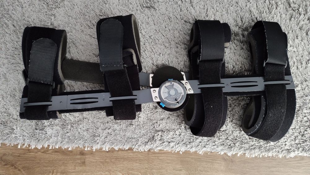 Tala joelheira articulada