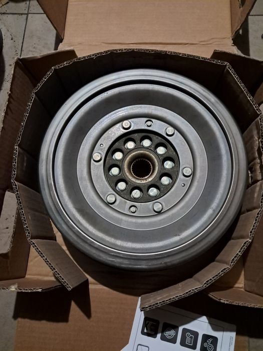 Демферний маховик