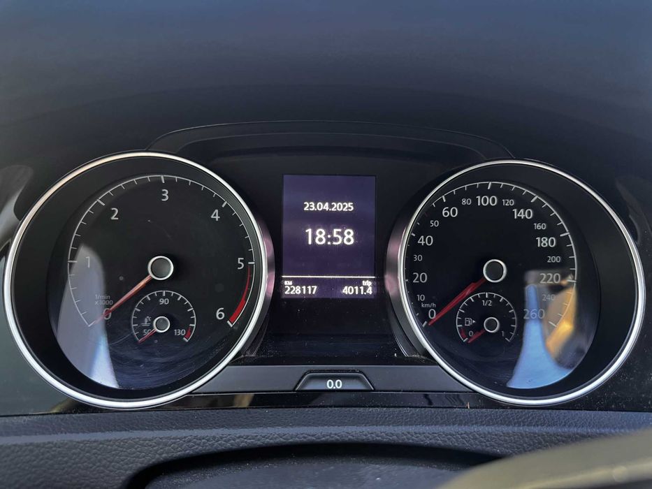 volkswagen golf 2017