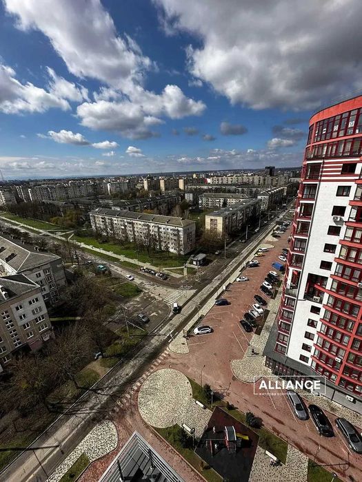 Видова квартира з терасою в якісному ЖК!